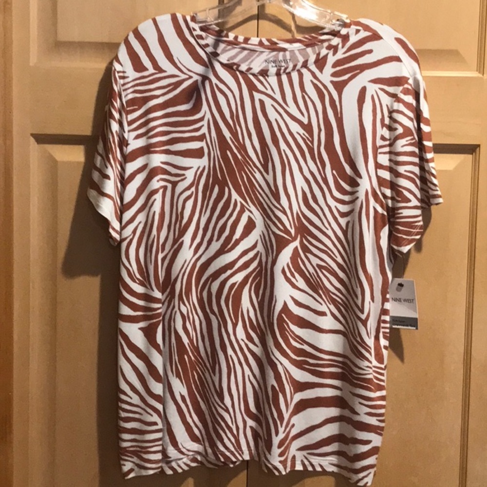 New Nine West top